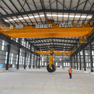 Automatic steel coil crane